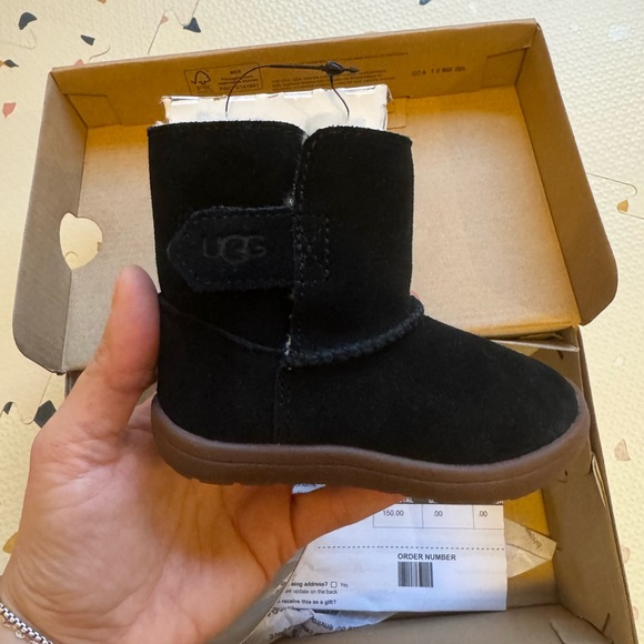 UGG Keelan Boots Size 5 - Picture 7 of 10